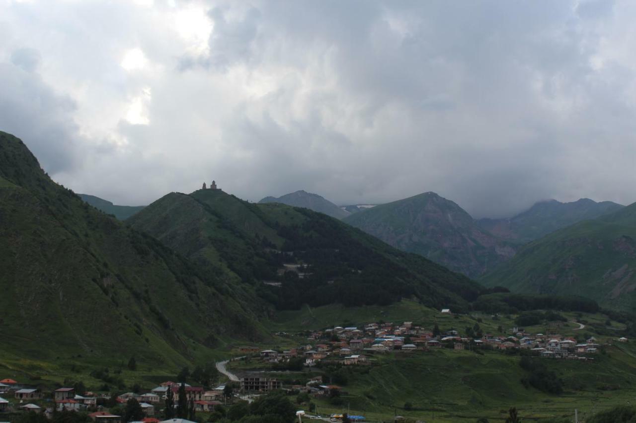 Rustaveli St11 Ξενοδοχείο Kazbegi Εξωτερικό φωτογραφία