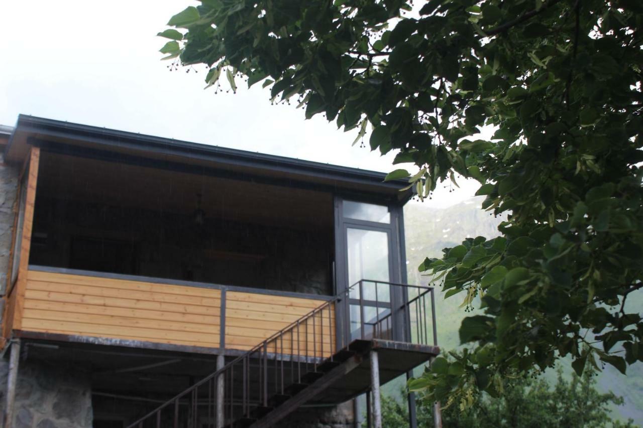Rustaveli St11 Ξενοδοχείο Kazbegi Εξωτερικό φωτογραφία