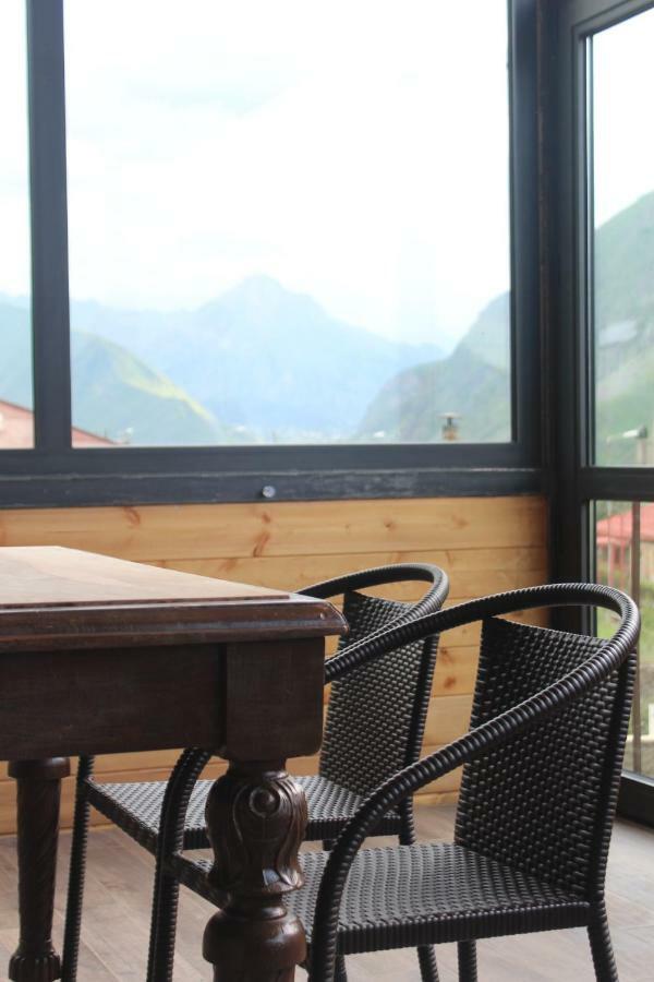Rustaveli St11 Ξενοδοχείο Kazbegi Εξωτερικό φωτογραφία