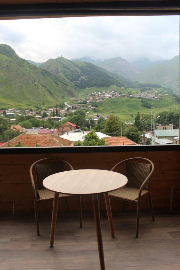 Rustaveli St11 Ξενοδοχείο Kazbegi Εξωτερικό φωτογραφία